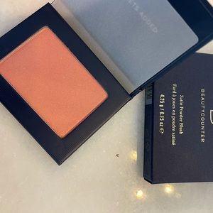 Satin Powder Blush - Nectar